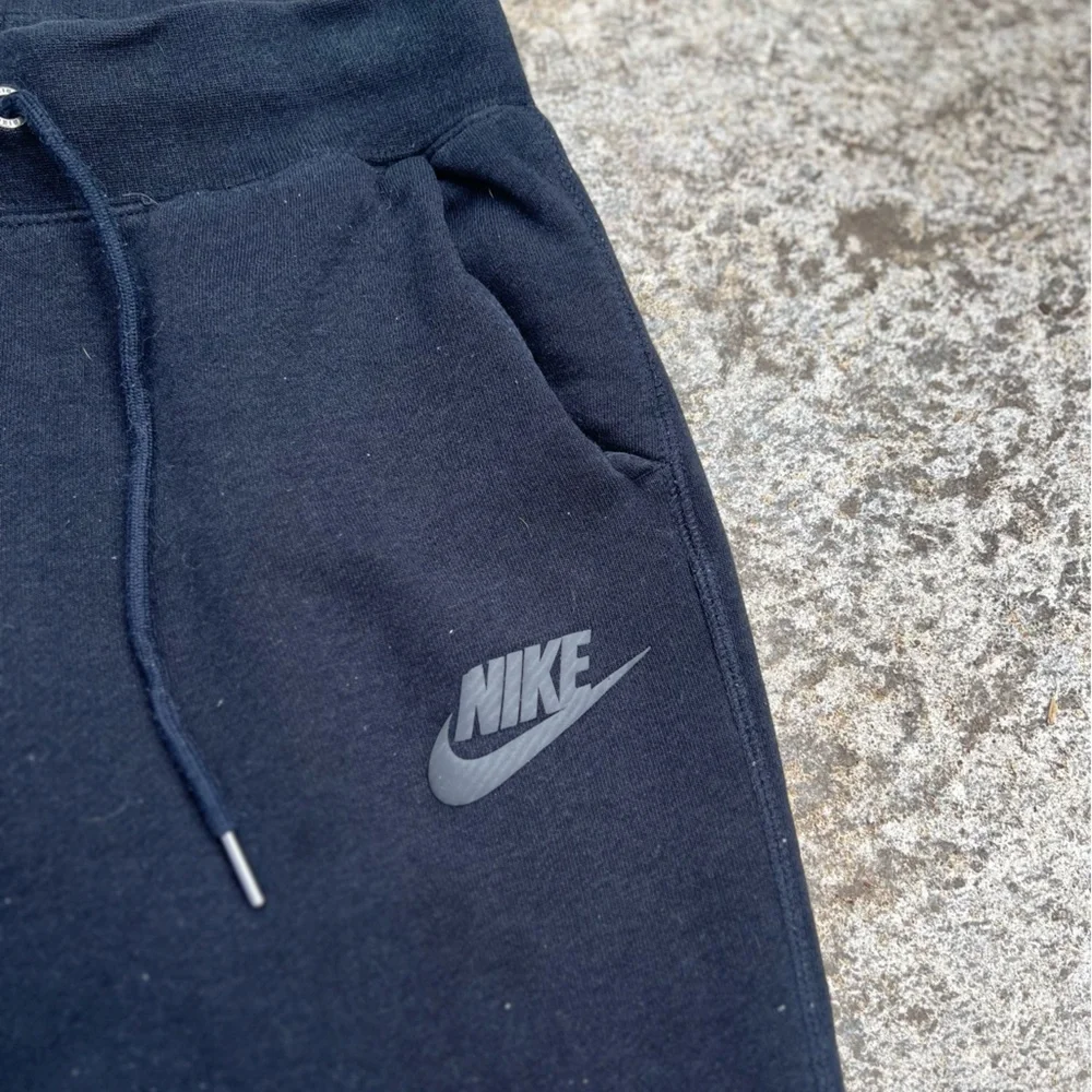 Nike great basic